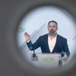 VOX romperá los pactos con el PP si aceptan la distribución de menores migrantes