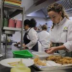 Trabajadoras en un restaurante en Segovia