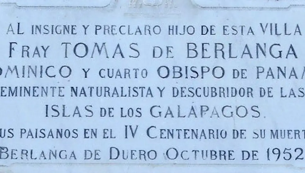 Placa conmemorativa de Fray Tomás de Berlanga