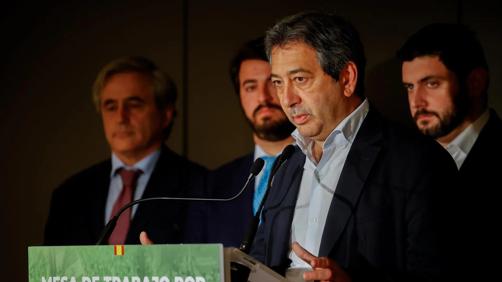 Vox Valencia dice que hará lo que decida la dirección nacional pero matiza que "a día de hoy" el Gobierno "sigue fuerte"
