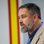 VÍDEO: Abascal dará por "rotos" los pactos autonómicos con el PP si aceptan la distribución de menores migrantes