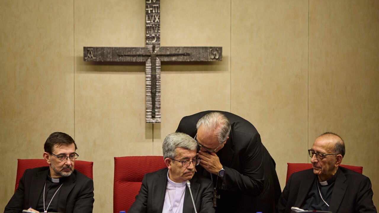 La Iglesia aprueba indemnizar a sus víctimas de abusos