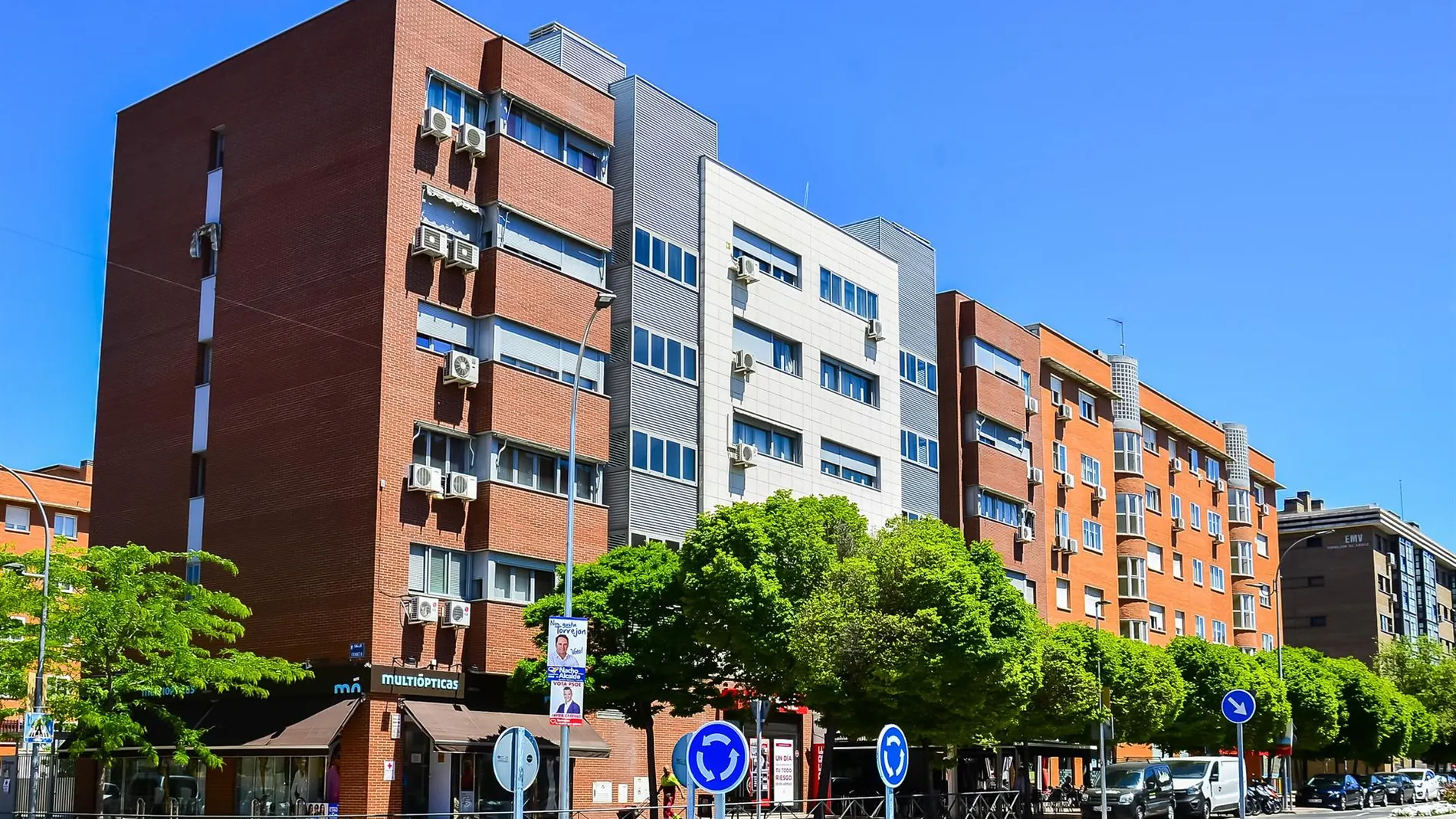 MADRID.-Torrejón.- El Ayuntamiento concede una ayuda de 8 millones a 22 comunidades para la rehabilitación de sus edificios