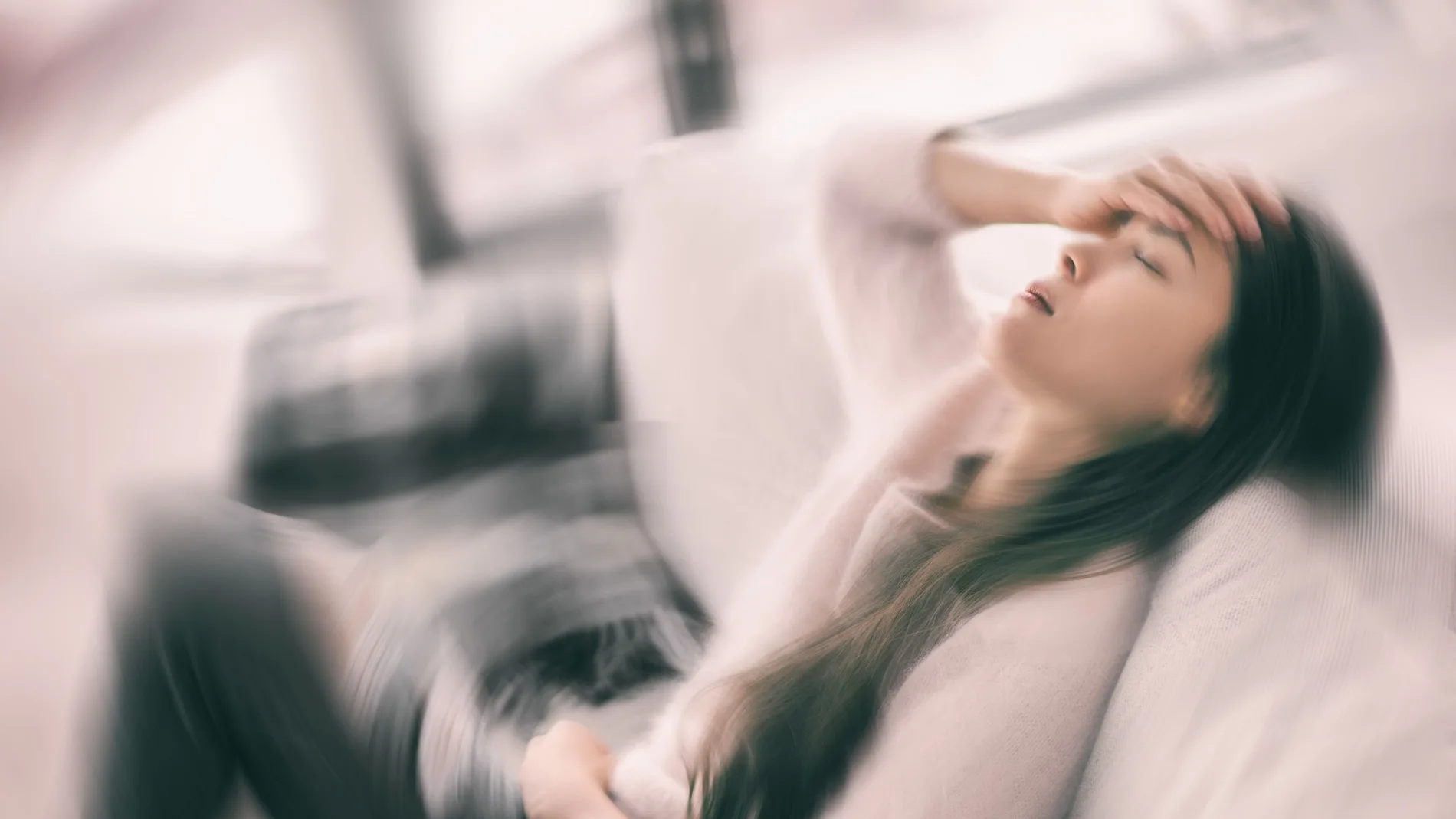 En personas jóvenes, se observa una mayor prevalencia del síncope en mujeres