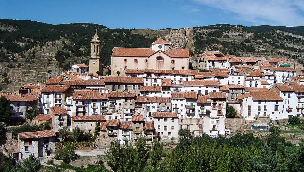 Linares de Mora