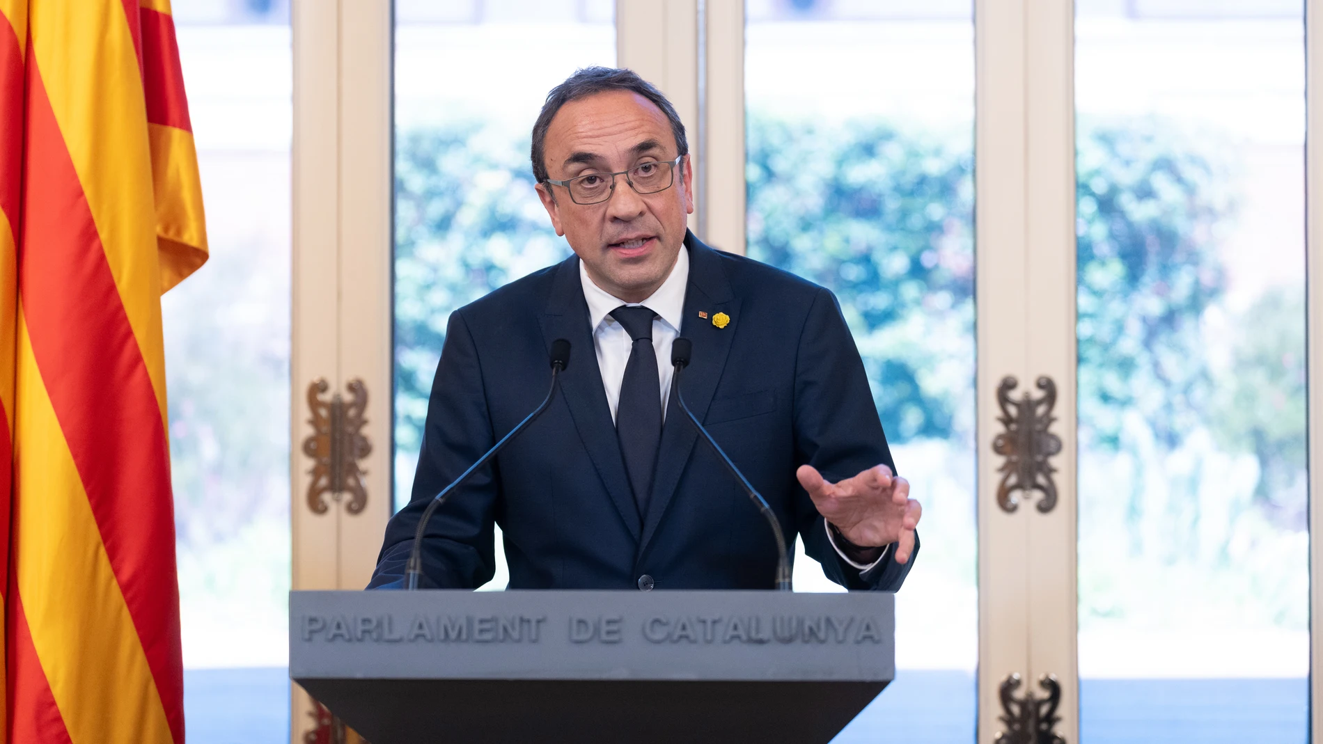 El presidente del Parlament, Josep Rull, en comparecencia desde el Parlament para anunciar la Medalla de Honor en categoría Oro DAVID ZORRAKINO - EUROPA PRESS 09/07/2024