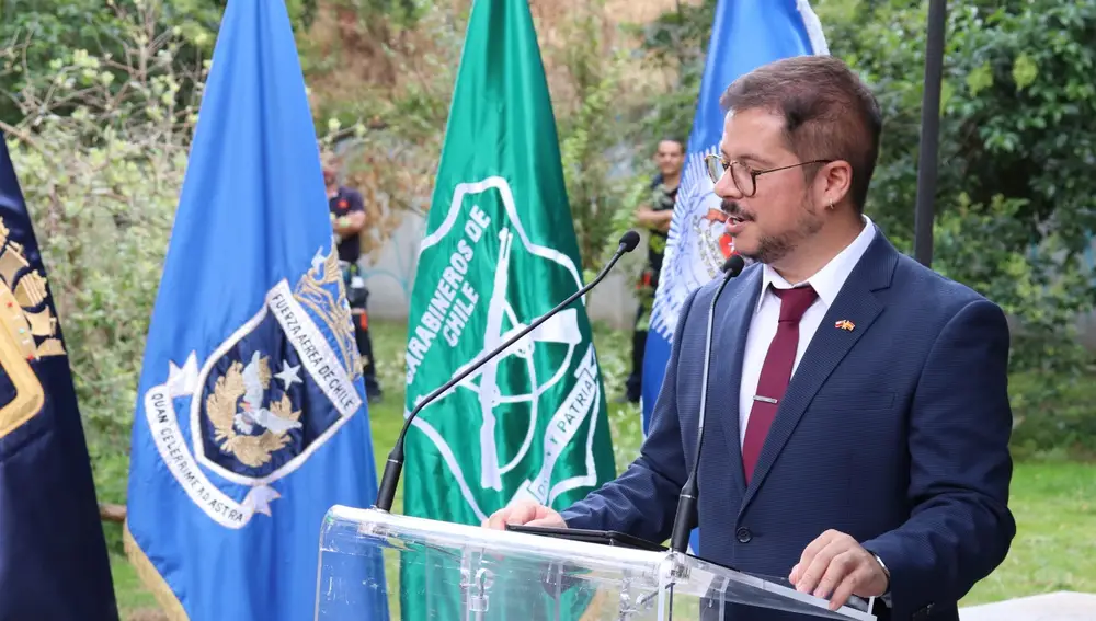 Embajador de Chile en España, Javier Velasco