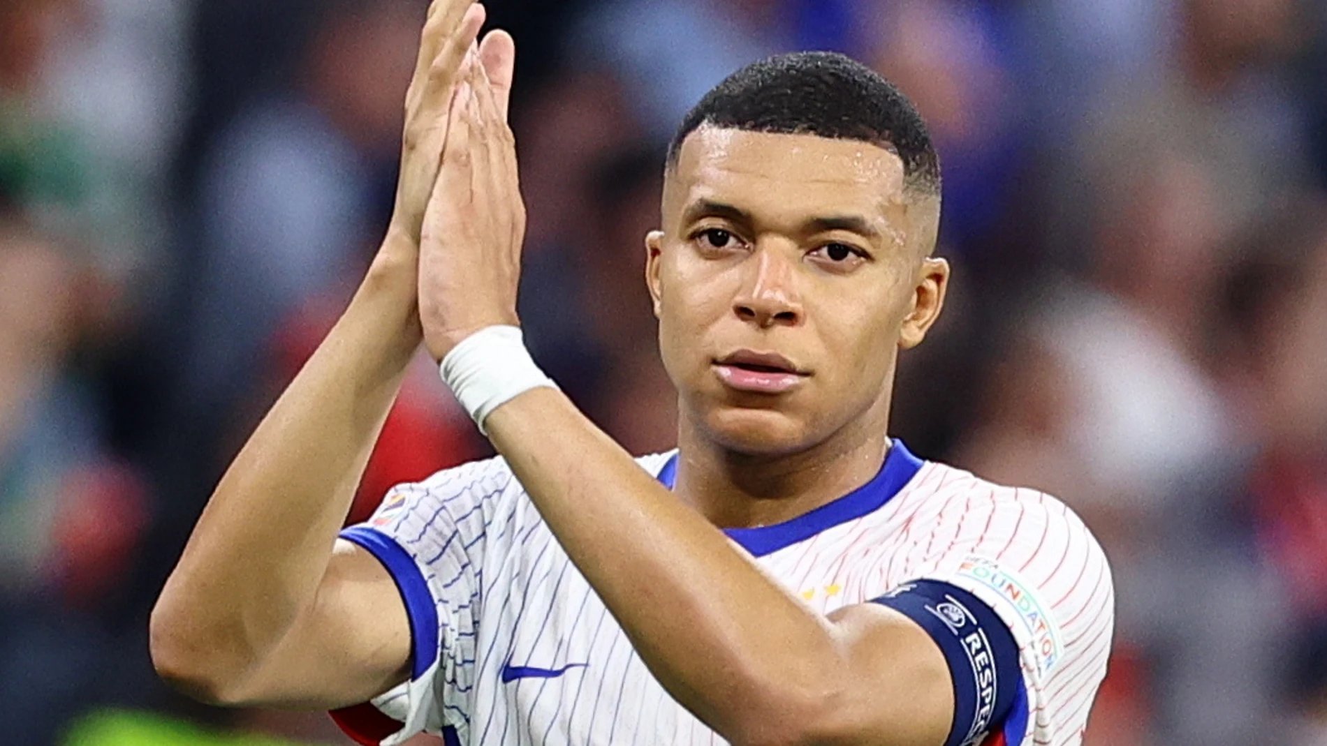 Munich (Germany), 09/07/2024.- Kylian Mbappe of France reacts after losing the UEFA EURO 2024 semi-finals soccer match between Spain and France in Munich, Germany, 09 July 2024. (Francia, Alemania, España) EFE/EPA/FILIP SINGER