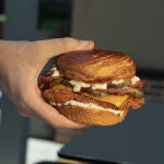 Esta es la hamburguesa de pollo de Dabiz Muñoz que desde hoy podemos pedir en Burger King