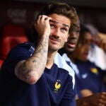 Antoine Griezmann, en el banquillo frente a España