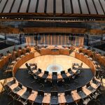 Imagen de archivo del Parlamento de Gales: este país podría tener una pionera ley en la que se castigaría a los políticos por mentir