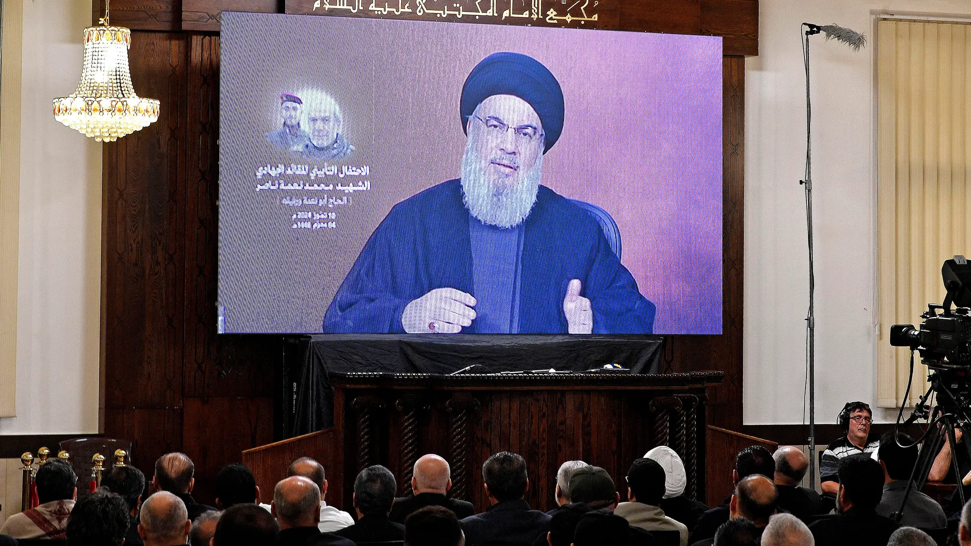 Beirut (Lebanon), 10/07/2024.- Hezbollah leader Hassan Nasrallah delivers a televised speech during a memorial service for Hezbollah fighter Muhammad Nimeh Nasser, in Beirut, Lebanon, 10 July 2024. Nasrallah said his group will cease attacks on Israel if a ceasefire agreement was reached between Hamas and Israel. Hezbollah announced in statement that Nasser was killed in an Israeli airstrike on southern Lebanon on 03 July. (Líbano, Hizbulá/Hezbolá) EFE/EPA/ABBAS SALMAN