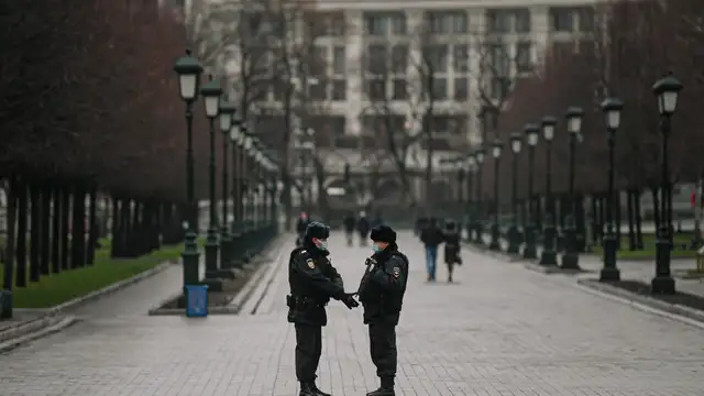 Ucrania.- Rusia impide "ataques terroristas" contra un portaaeronaves y tres altos cargos del Ministerio de Defensa Ucrania.- Rusia impide "ataques terroristas" contra un portaaeronaves y tres altos cargos del Ministerio de Defensa