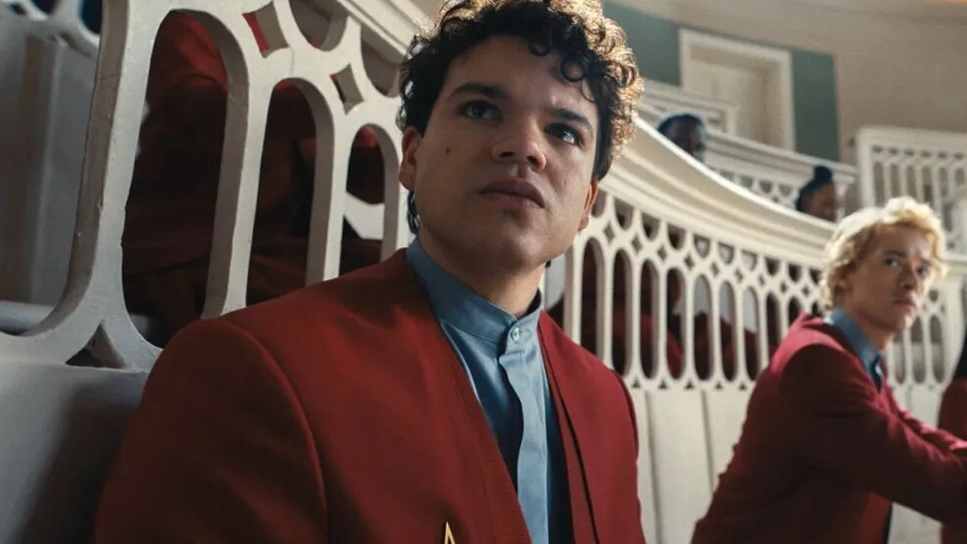 Josh Rivera y Aaron Hernandez en"American Sports Story"