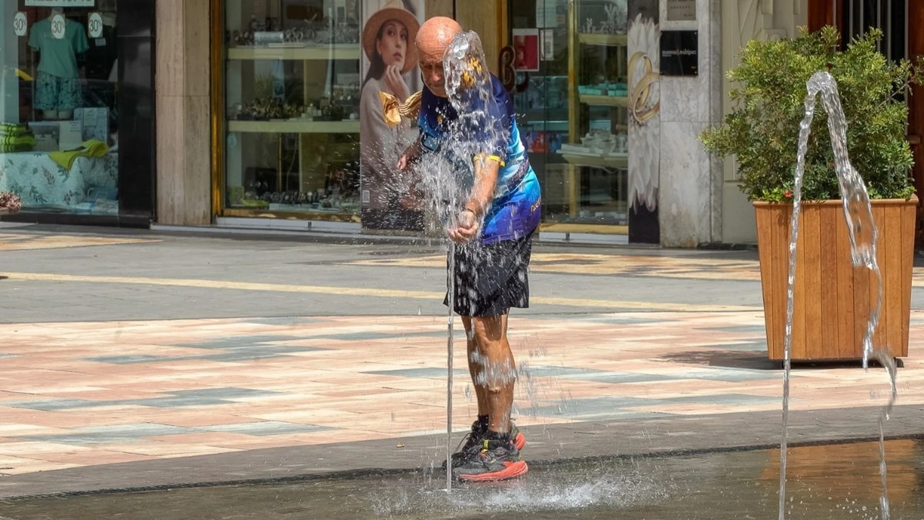 Las temperaturas pueden alcanzar este viernes los 41 grados en la Vega del Segura y el Guadalentín