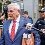 Jury deliberations begin in US Senator Bob Menendez corruption trial