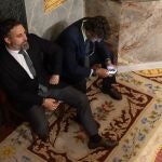 El líder de VOX, Santiago Abascal, en los pasillos del Congreso