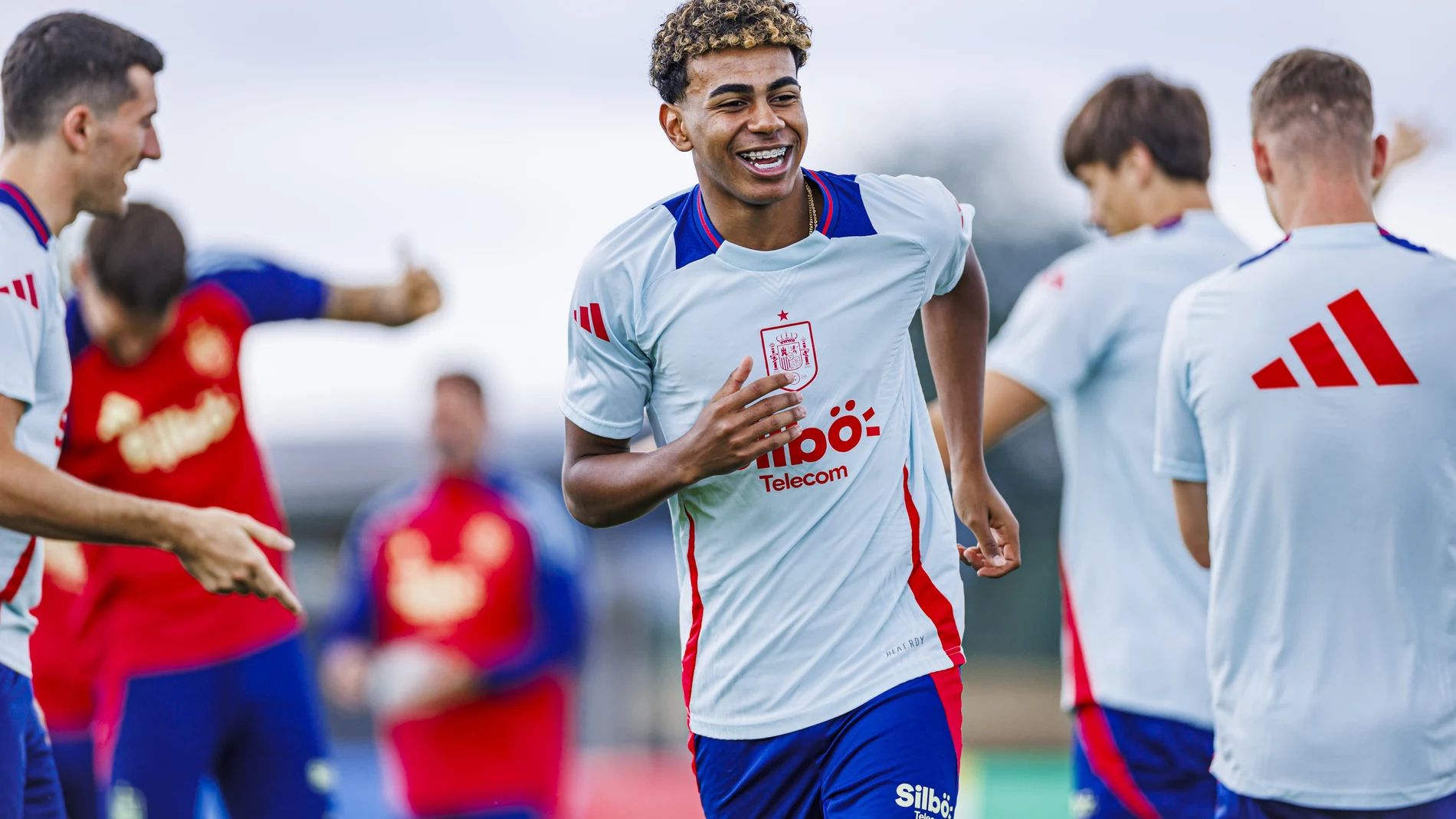 Lamine Yamal, en un entrenamiento con España