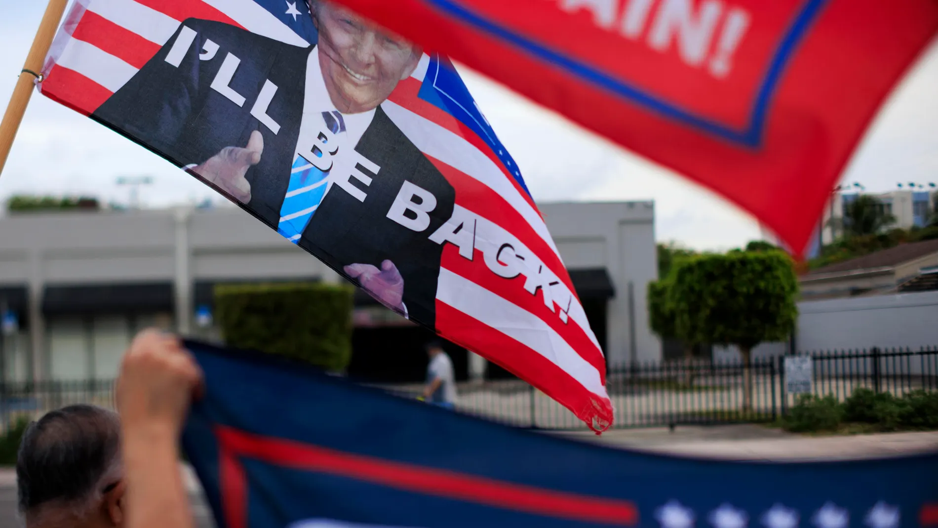 Miami (United States), 13/07/2024.- Supporters of former US President Donald Trump hold a demonstration in his support in Miami, Florida, USA, 13 July 2024. Trump was rushed off stage by secret service after an incident during a campaign rally in Pennsylvania. According to the Butler County district attorney a suspected gunman was dead and at least one rally attendee was killed. EFE/EPA/CJ GUNTHER