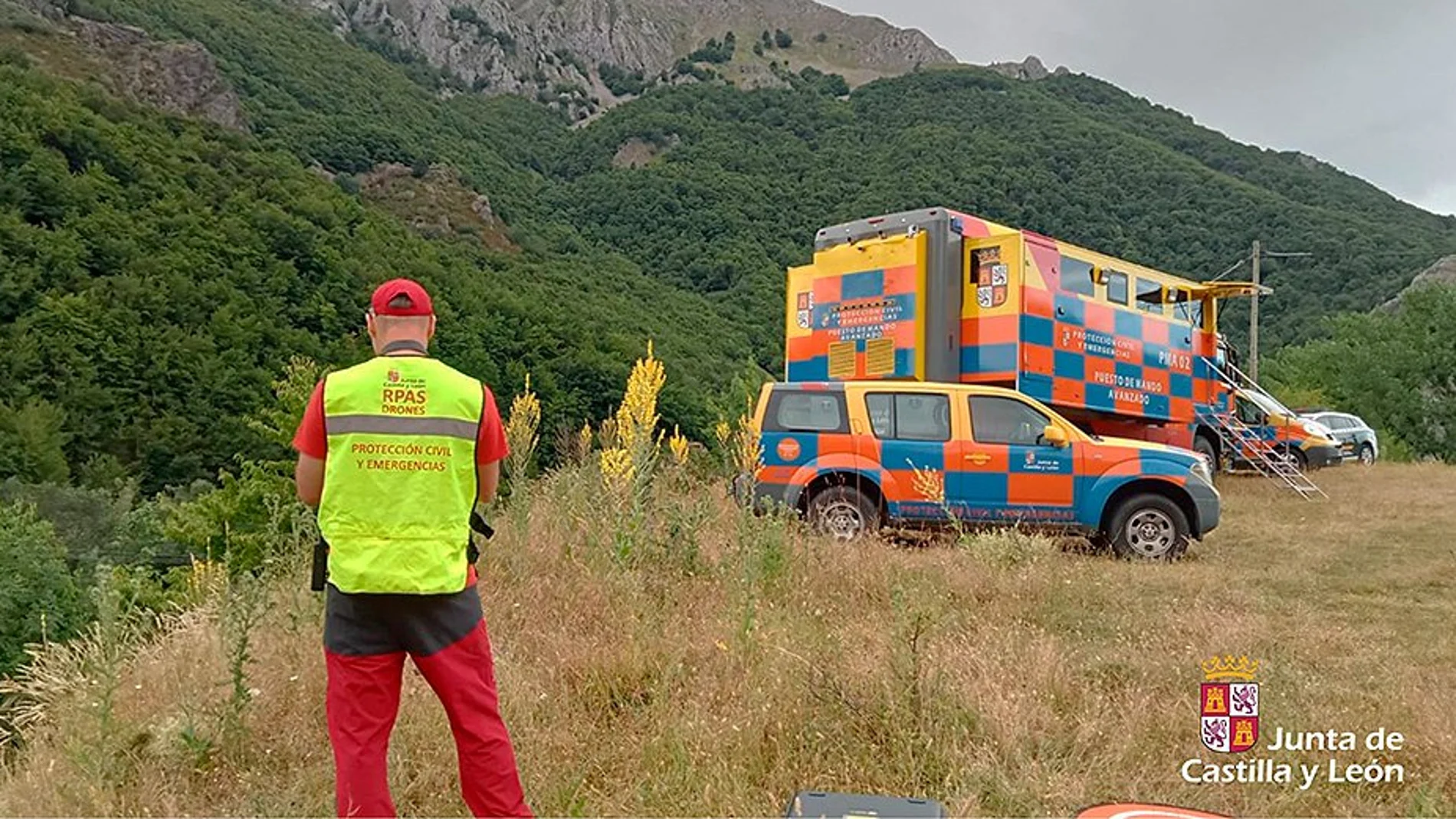 Operativo de búsqueda del hombre británico desaparecido en Crémenes (León)