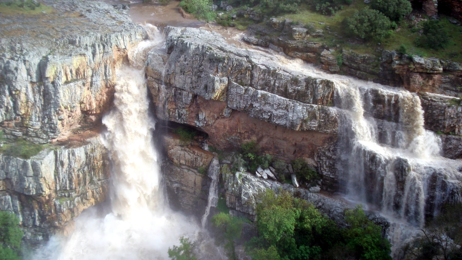 BORRADOR Paraje Natural Cascada de la Cimbarra: un espectáculo único y fácilmente accesible