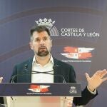 Luis Tudanca durante la rueda de prensa 