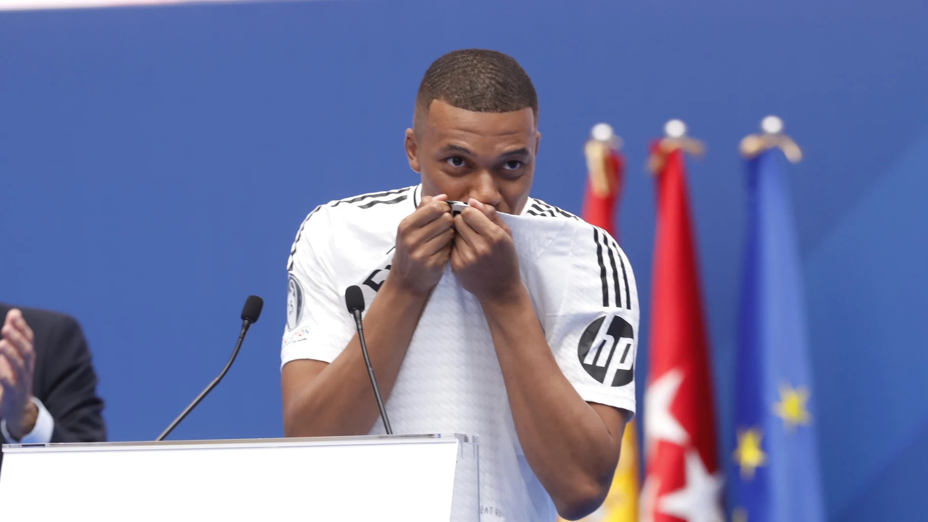 Presentación de Kylian Mbappé como nuevo jugador del Real Madrid. © Jesús G. Feria.