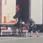 La dura escena ha causado una gran conmoción en Italia por la brutalidad de las imágenes