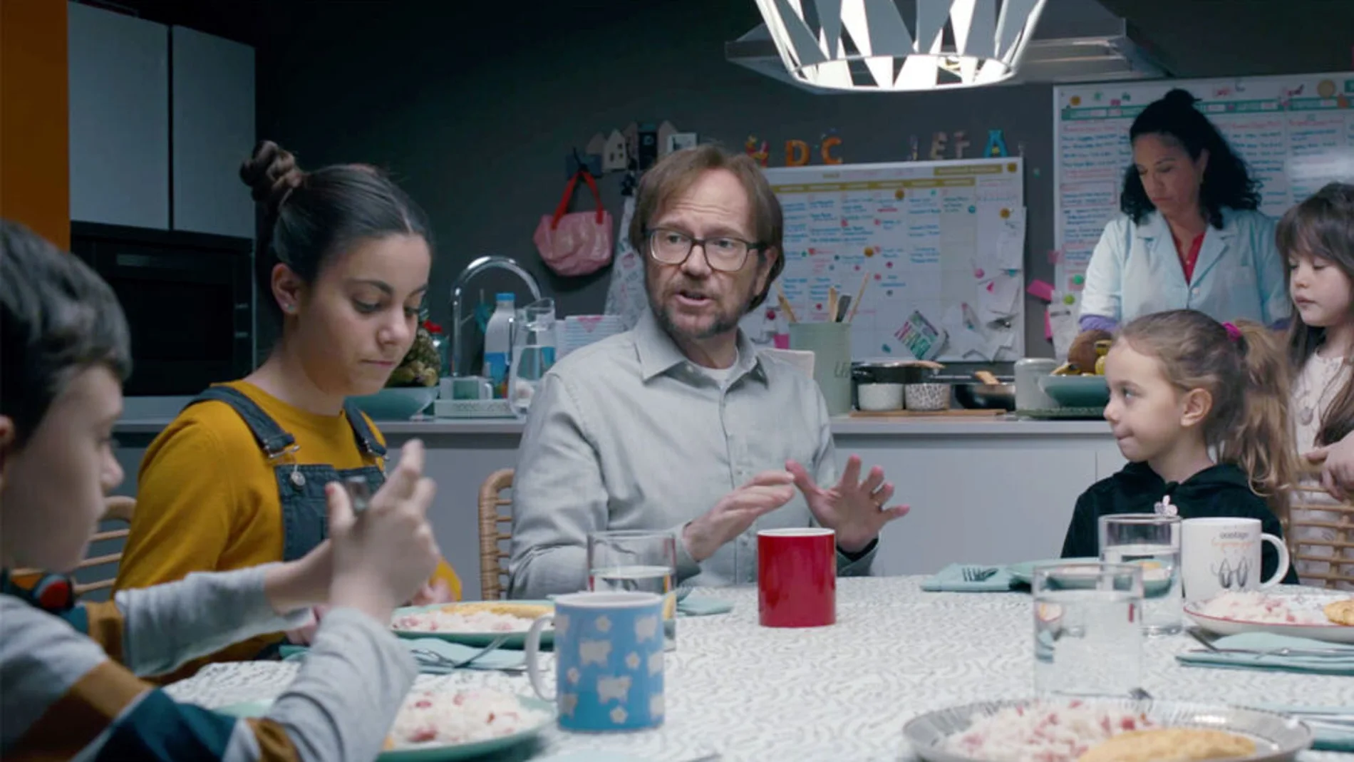 Este miércoles, llega "Padre no hay más que uno" a Antena 3