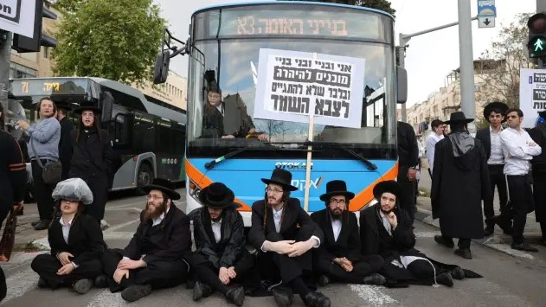 Los judíos ultraortodoxos han protagonizado numerosas protestas contra la integración forzosa de sus jóvenes en el Ejército