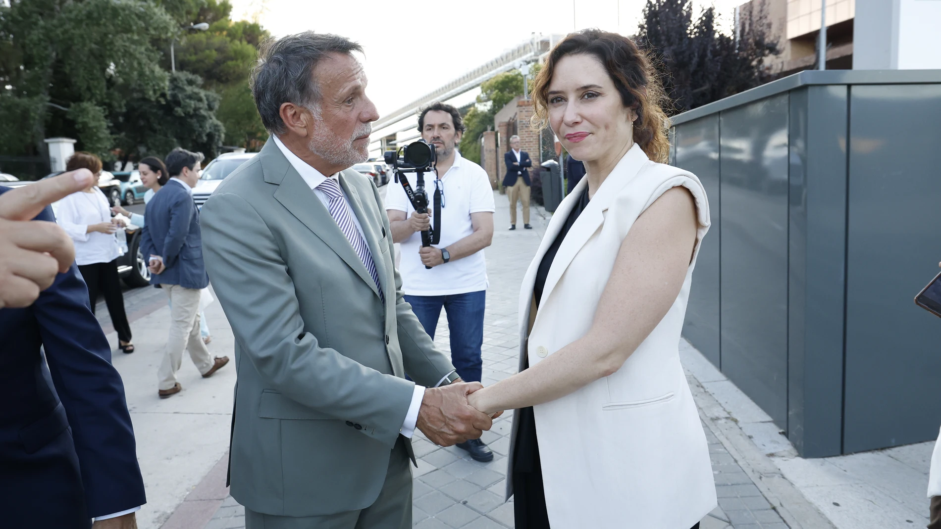 José Creuheras e Isabel Díaz Ayuso durante La Razón de Alberto Núñez Feijóo