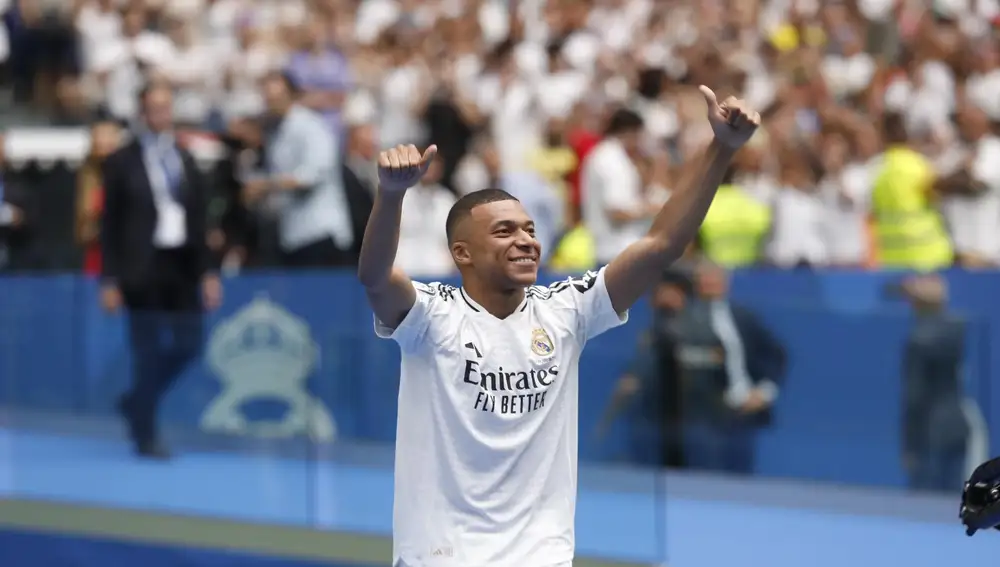 Presentación de Kylian Mbappé en el Santiago Bernabeu