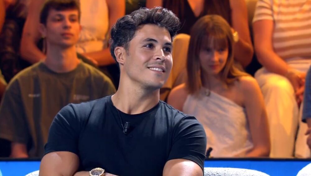 El padre de Kiko Jiménez pasa a disposición judicial después de apuñalar a una persona