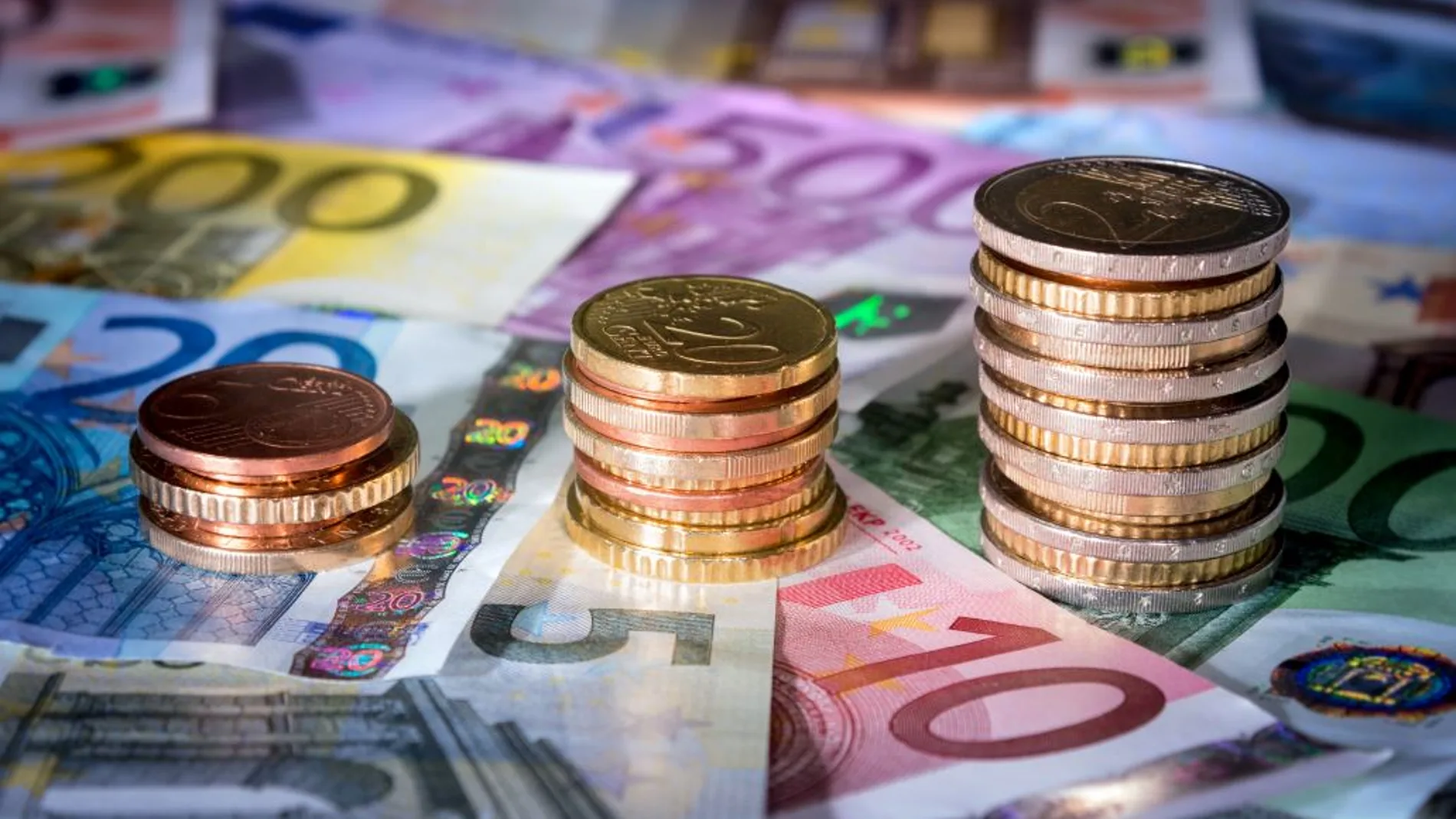La lista Forbes publicó la lista sobre los más ricos del mundo, así como los 25 más jóvenes, que entre todos suman un patrimonio de más de 100.000 millones de dólares