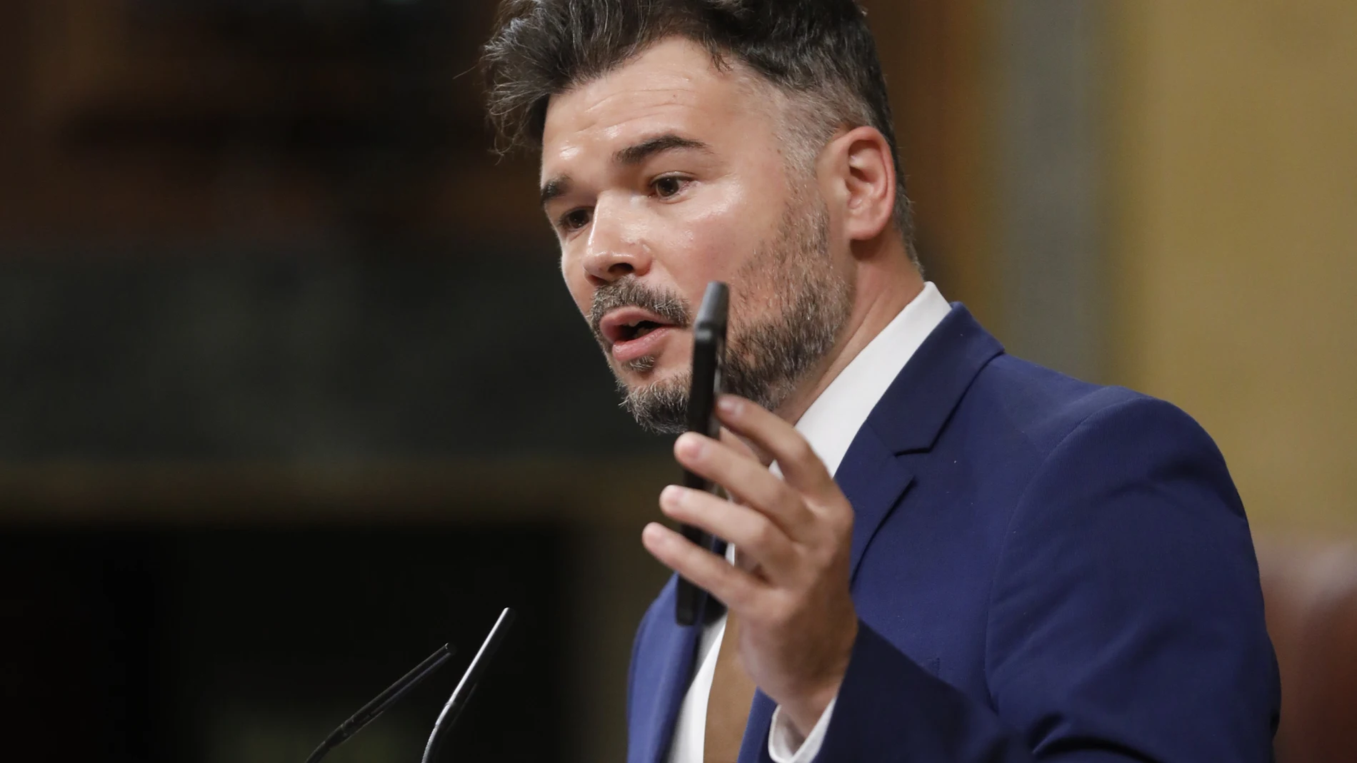El portavoz de ERC, Gabriel Rufián, interviene este miércoles en el Congreso, donde el presidente del Gobierno, Pedro Sánchez, presenta el plan de calidad democrática.