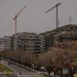 Imagen de archivo de construcción de viviendas. 