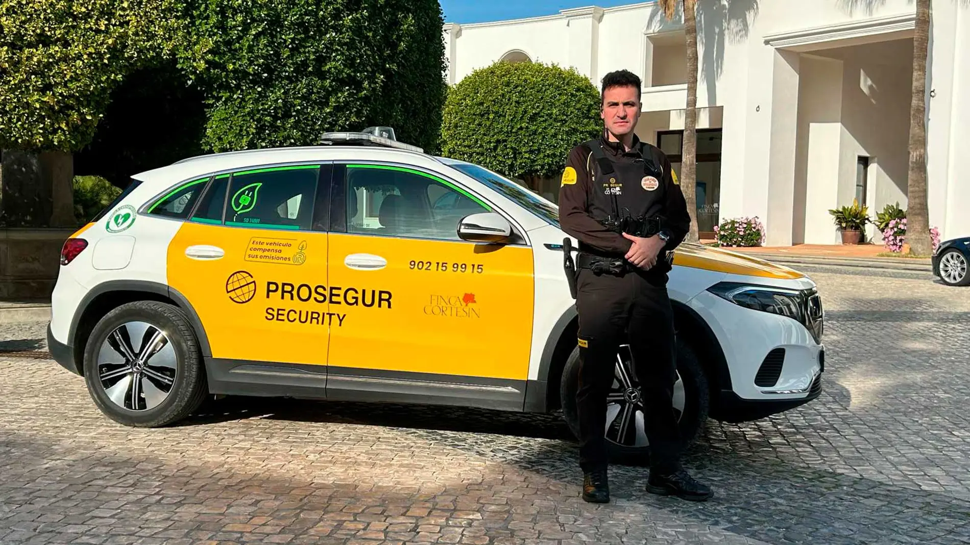 Las marcas están obligadas a adoptar estrategias de seguridad más robustas, combinando medidas físicas y cibernéticas para proteger tanto sus activos como la información sensible de sus clientes