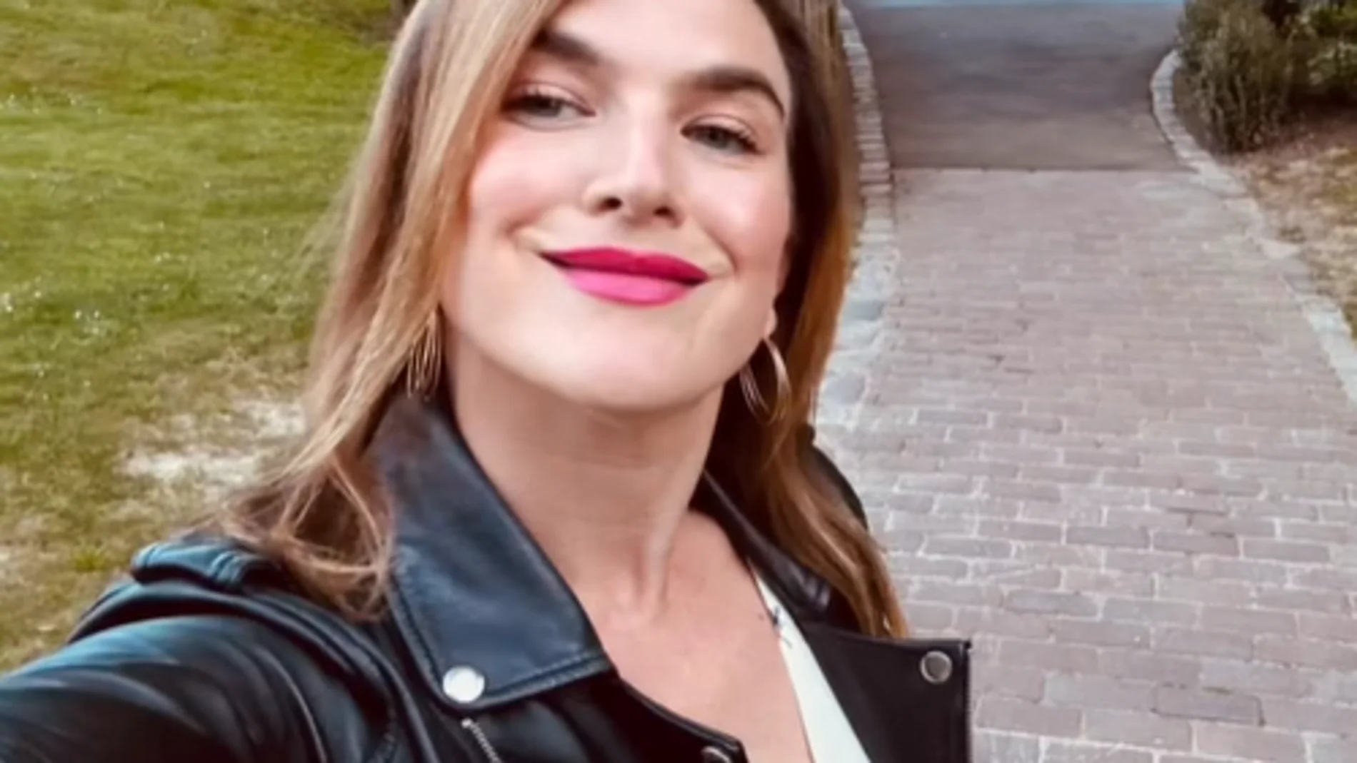 Laura Warhauser, músico y escritora