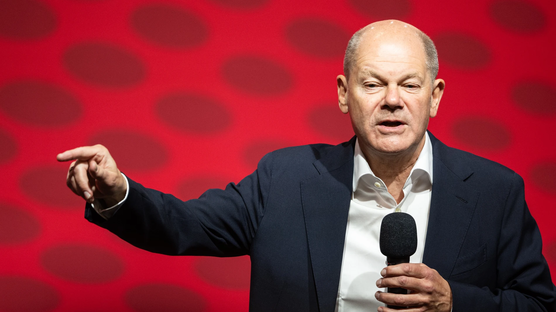22 November 2024, Berlin: Olaf Scholz, Germany's Chancellor, speaks during the 19th DEMO Municipal Congress. Photo: Hannes P. Albert/dpa22/11/2024 ONLY FOR USE IN SPAIN