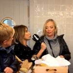 María Patiño, Belén Esteban y Chelo García-Cortés inauguran de nuevo el bar La Muralla