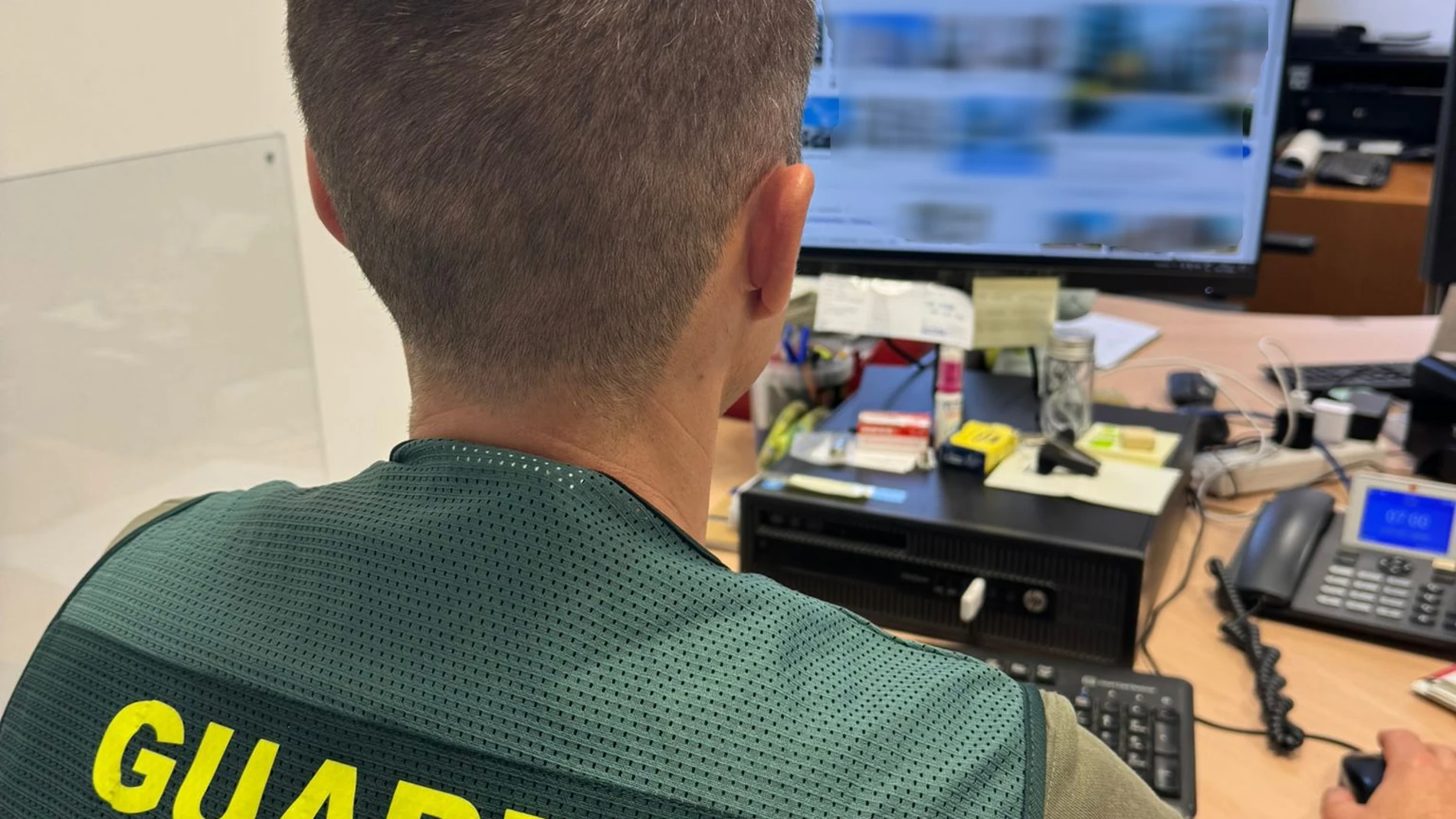 Equipo Roca de la Guardia Civil de Guadalajara. REMITIDA / HANDOUT por Guardia Civil Fotografía remitida a medios de comunicación exclusivamente para ilustrar la noticia a la que hace referencia la imagen, y citando la procedencia de la imagen en la firma 22/11/2024