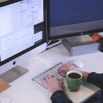 ¿Qué documentos me puede exigir mi empresa por cogerme los días correspondientes por operación de un familiar?