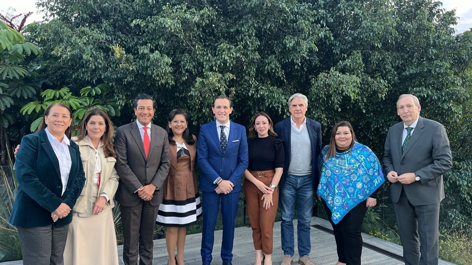 El presidente de la Diputación de Valladolid, Conrado Íscar, se reúne con los representantes de las agencias premium mexicanas