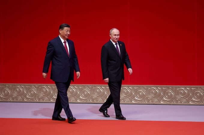 Xi Jinping y Vladimir Putin, en el 75º aniversario del establecimiento de relaciones diplomáticas entre China y Rusia