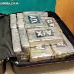 Detenido en el aeropuerto de Barcelona con casi 17 kilos de cocaína en su maleta