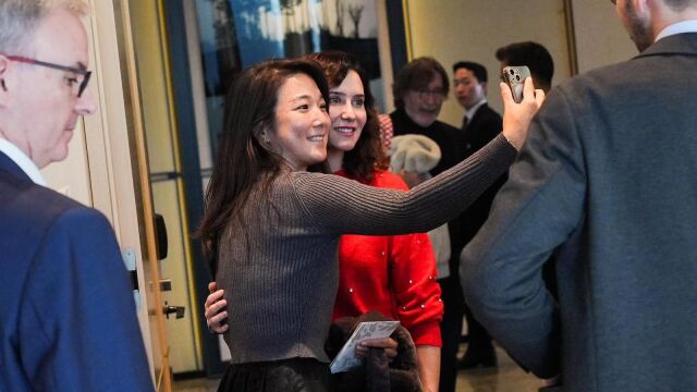 Isabel Díaz Ayuso en Corea del Sur.