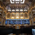 Economía/Bolsa.- El Ibex 35 sube un 0,47% y recupera tres semanas después los 11.700 puntos
