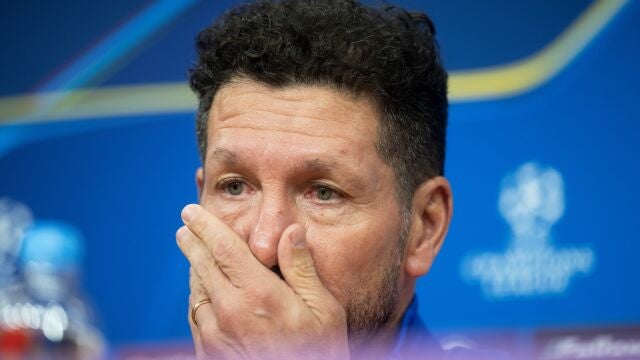 Simeone, en la conferencia de prensa al partido en Praga