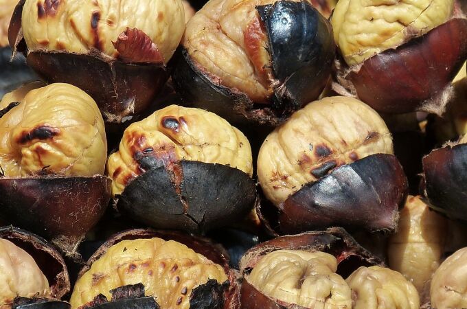 Cómo asar castañas en el microondas: fáciles de pelar y listas en en unos minutos