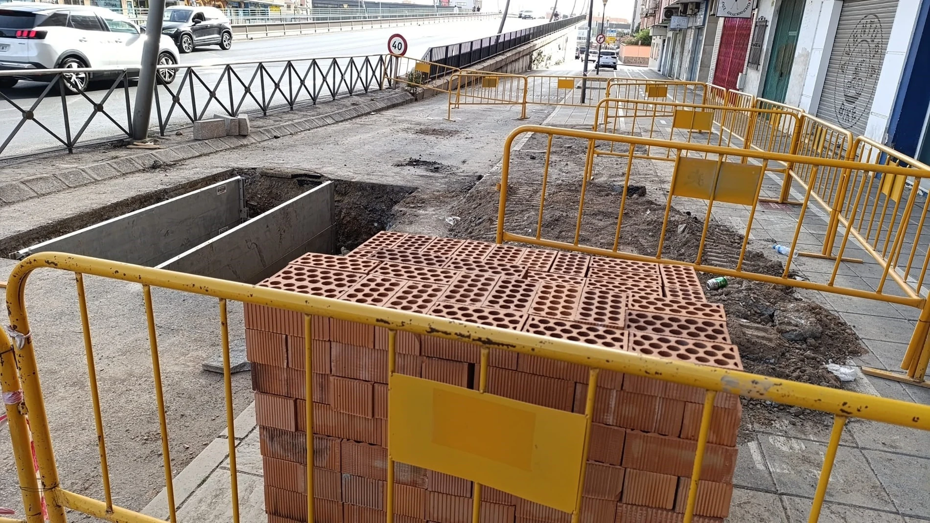 Obras junto al puente de la Avenida del Mediterráneo, en Almería.Europa Press25/11/2024